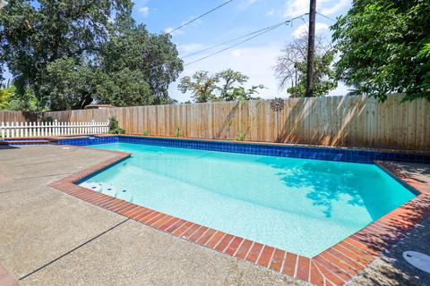 1926 E Parrish Ct, Visalia, CA 93292 photo 38