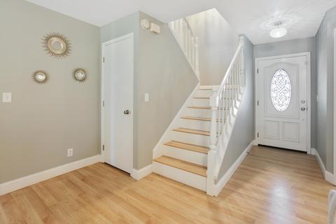 1926 E Parrish Ct, Visalia, CA 93292 photo 15
