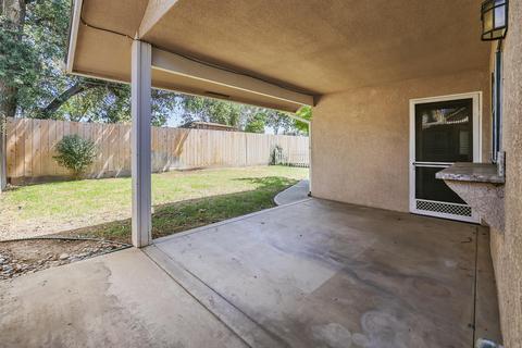 1926 E Parrish Ct, Visalia, CA 93292 photo 30