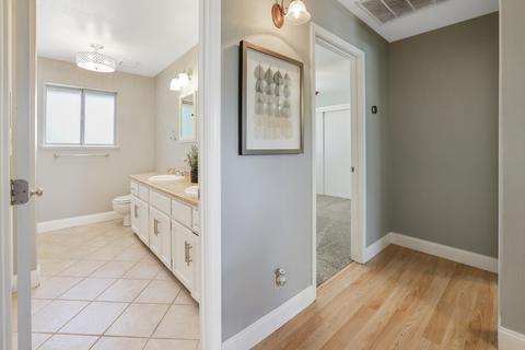 1926 E Parrish Ct, Visalia, CA 93292 photo 26