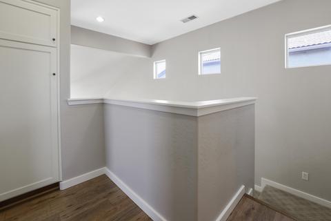 3211 N Memory St, Visalia, CA 93291 photo 6