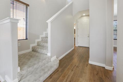 3211 N Memory St, Visalia, CA 93291 photo 5