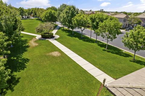 3211 N Memory St, Visalia, CA 93291 photo 40