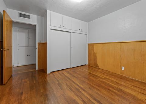 1010 W Iris Ave, Visalia, CA 93277 photo 21