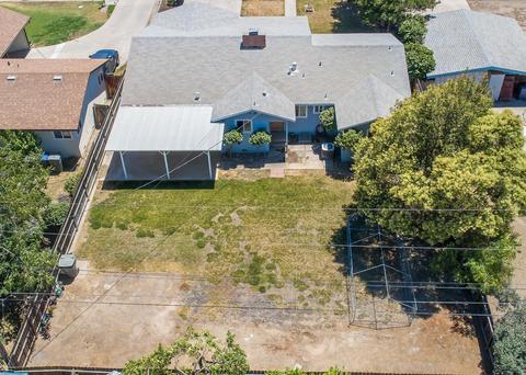 1010 W Iris Ave, Visalia, CA 93277 photo 38