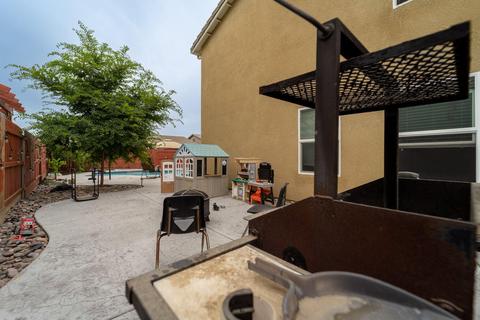 2279 Eldridge Ave, Tulare, CA 93274 photo 30