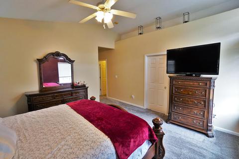 1595 Tulip St, Lemoore, CA 93245 photo 34