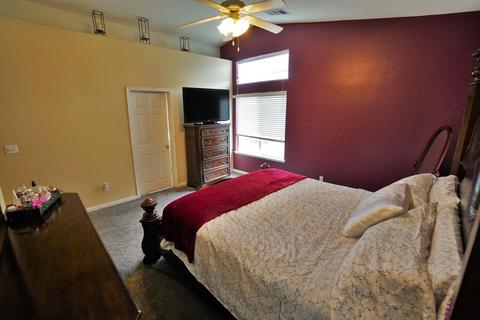 1595 Tulip St, Lemoore, CA 93245 photo 33