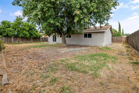 2234 S Memory St, Visalia, CA 93277 photo 18