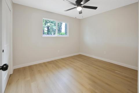 2234 S Memory St, Visalia, CA 93277 photo 12