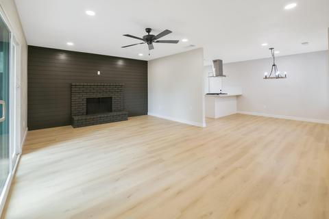 2234 S Memory St, Visalia, CA 93277 photo 9