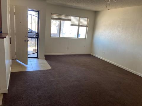 273 S Hamlin Rd, Tipton, CA 93272 photo 2