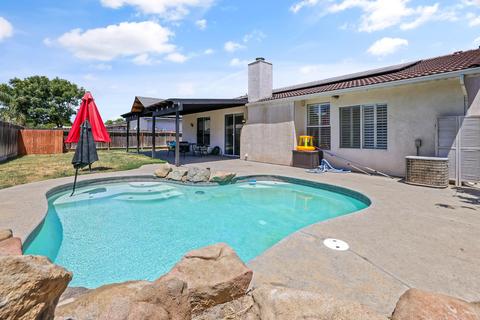 663 Bristol Ct, Lemoore, CA 93245 photo 31