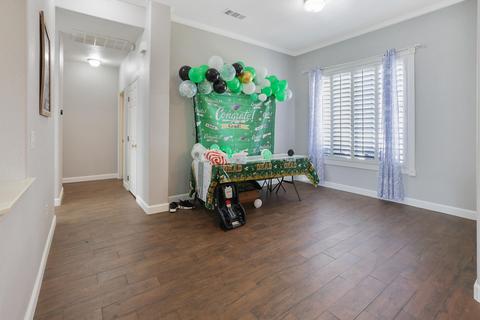 663 Bristol Ct, Lemoore, CA 93245 photo 7