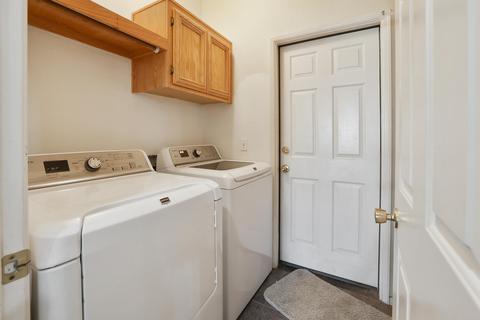 663 Bristol Ct, Lemoore, CA 93245 photo 20