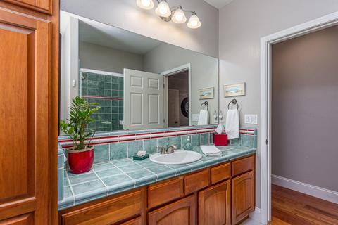2003 E Parkview Ct, Visalia, CA 93292 photo 12