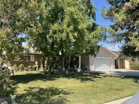 703 Westwood Dr, Exeter, CA 93221 photo 1