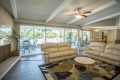 3044 W Iris Ave, Visalia, CA 93277 photo 10