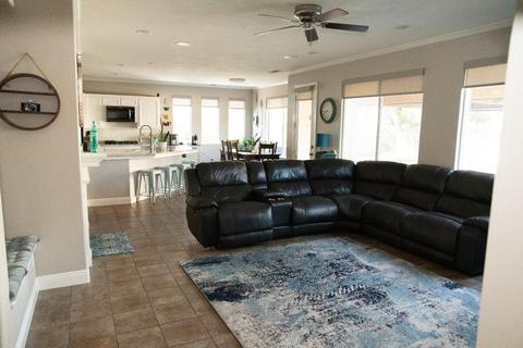 3238 Ryan Ave, Clovis, CA 93611 photo 11