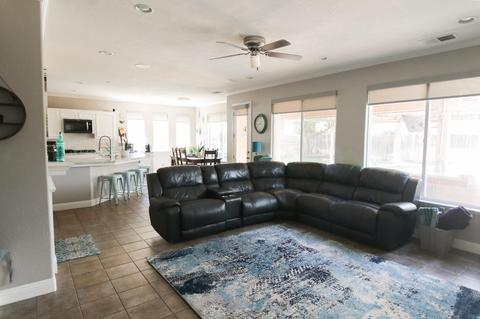 3238 Ryan Ave, Clovis, CA 93611 photo 14