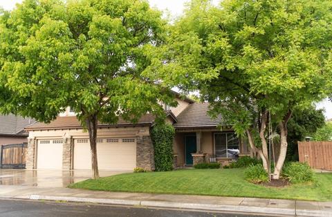 3238 Ryan Ave, Clovis, CA 93611 photo 2