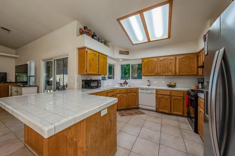 760 Florence Ave, Lemoore, CA 93245 photo 10