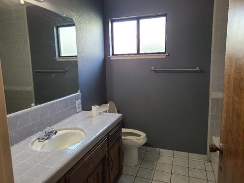 1546 E Millard Way, Dinuba, CA 93618 photo 18