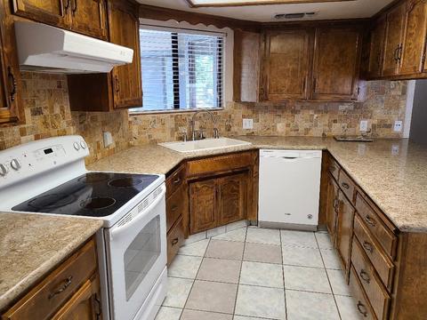 1546 E Millard Way, Dinuba, CA 93618 photo 6