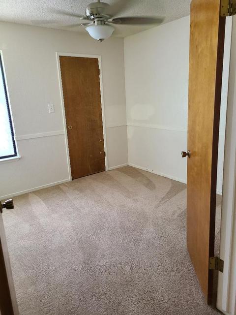 1546 E Millard Way, Dinuba, CA 93618 photo 13