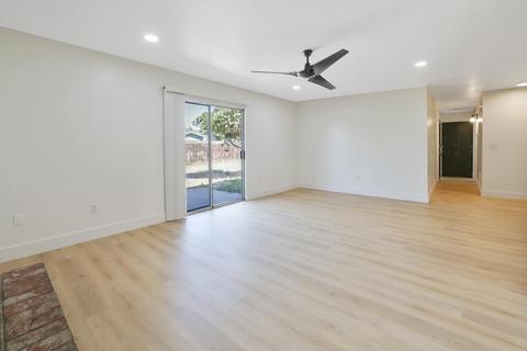 2224 S Memory St, Visalia, CA 93277 photo 6