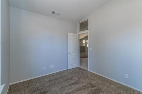 1446 E Parkview Ct, Visalia, CA 93292 photo 18