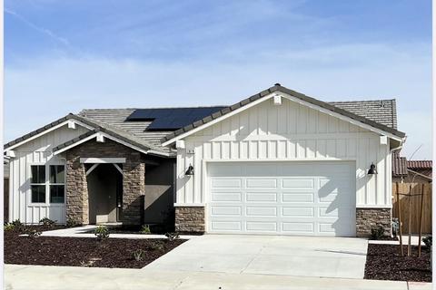 2876 18th Ave, Kingsburg, CA 93631