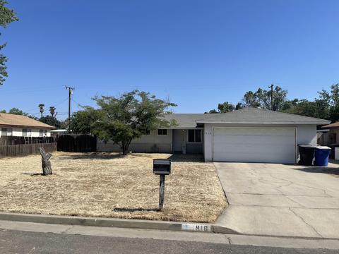 916 E Ivy St, Hanford, CA 93230 photo 2
