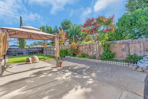 2811 Paula Dr, Clovis, CA 93612 photo 18