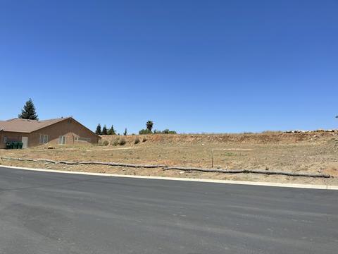 32532 Greene Dr, Springville, CA 93265 photo 2