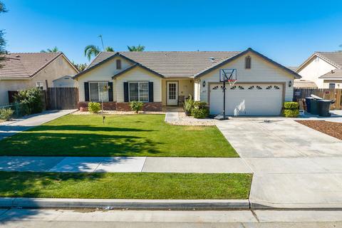 1417 Monarch Dr, Lemoore, CA 93245 photo 1