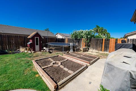 1417 Monarch Dr, Lemoore, CA 93245 photo 24