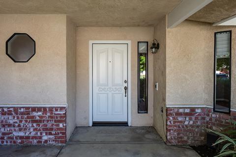 380 S Acacia Dr, Lemoore, CA 93245 photo 3
