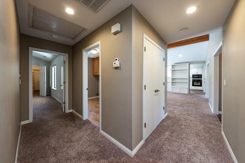 380 S Acacia Dr, Lemoore, CA 93245 photo 15