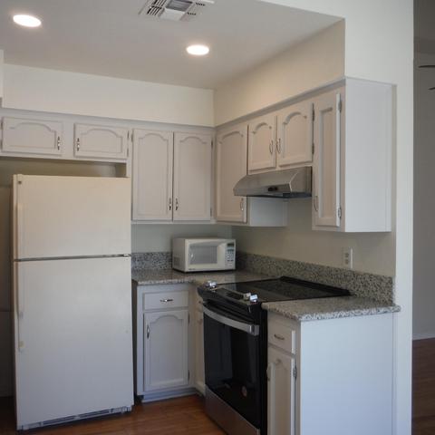 2401 E Feemster Ave, Visalia, CA 93292 photo 4