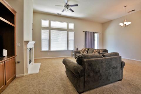 1269 Paradise Loop, Lemoore, CA 93245 photo 8
