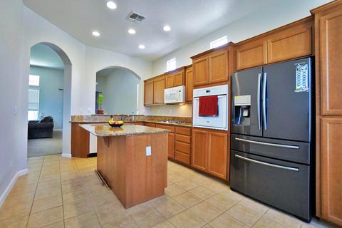 1269 Paradise Loop, Lemoore, CA 93245 photo 16