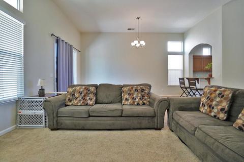 1269 Paradise Loop, Lemoore, CA 93245 photo 11