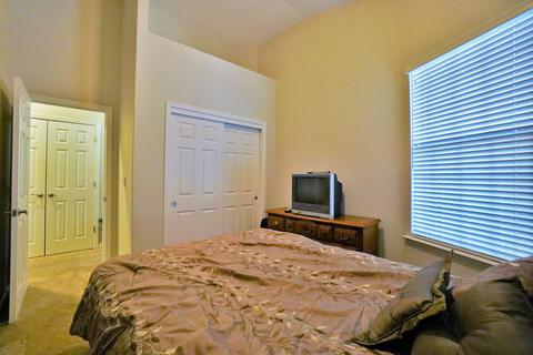 1269 Paradise Loop, Lemoore, CA 93245 photo 32