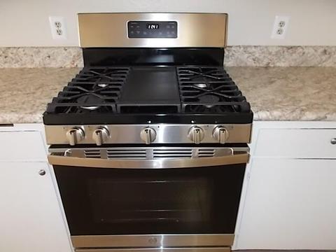 512 Village Ave, Exeter, CA 93221 photo 8