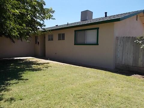 512 Village Ave, Exeter, CA 93221 photo 3