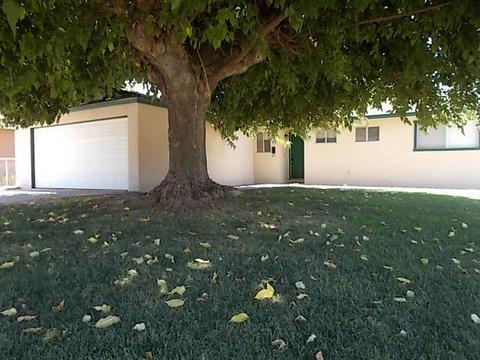 512 Village Ave, Exeter, CA 93221 photo 2