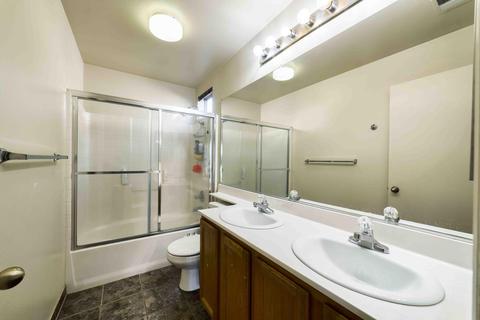 4336 E Paradise Ave, Visalia, CA 93292 photo 10
