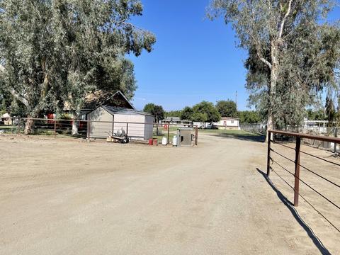 26049 Rd 156, Visalia, CA 93292 photo 40
