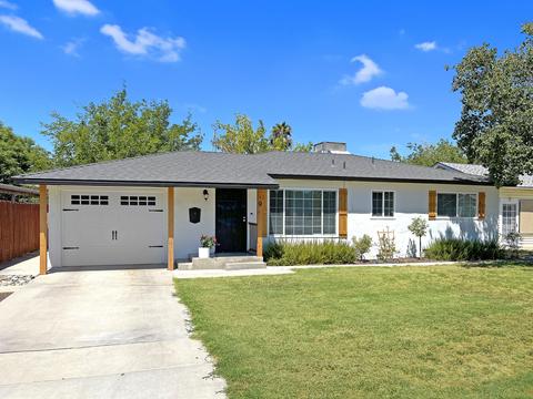 9 N Olive St, Lemoore, CA 93245 photo 3